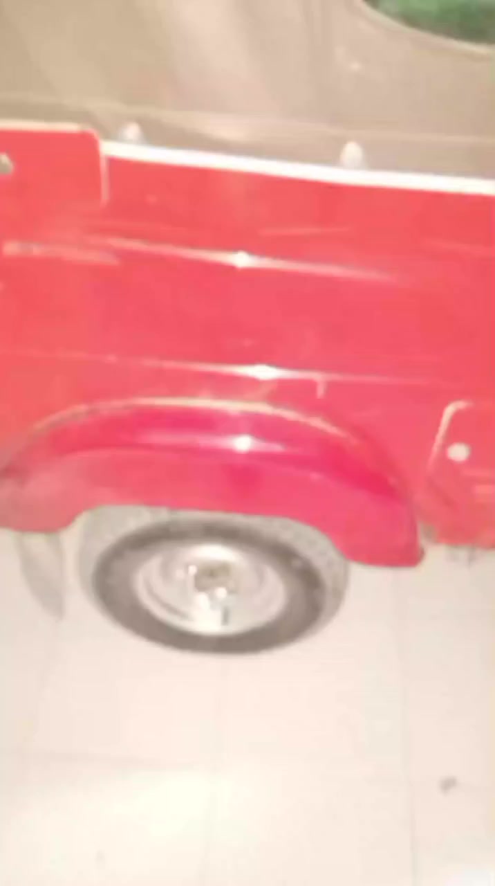 سلام عليكم ياولد تكتك للبيع حمره 22 تكتك شوف العين تكتك مفتوحه مكينه شوي رادله تعديلات تكتك حلوه 🪬خير من الله رقم البصره تحويل موجود رقم نكليزي تكتك كفاله بس بيه تحجات قليل تكتك بيه خياسات قليل مامعمره دوس*********** واتساب 📞
