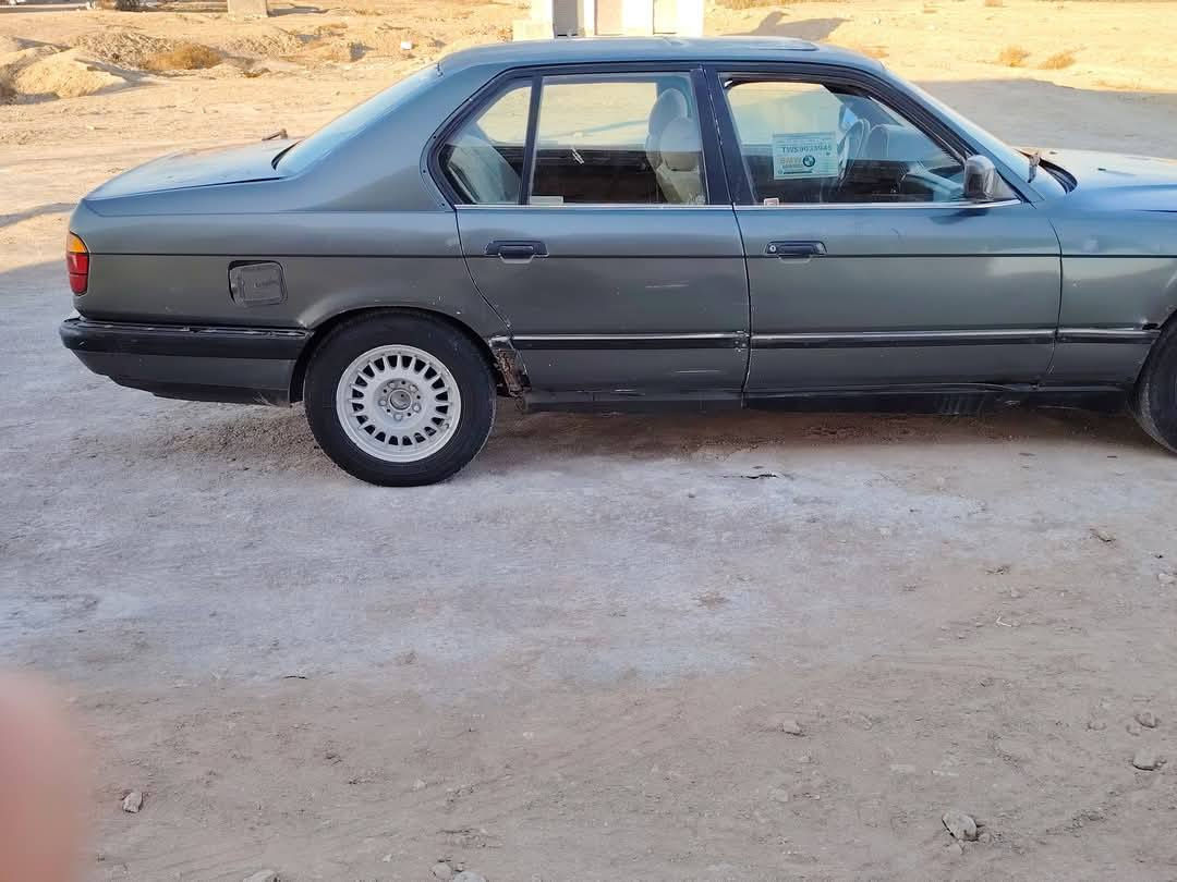 سلام عليكم BMW حجم 735
بيع او مراوس سياره شوف العين مكينه كير نضاف كهربايات حلوه سياره جاهزه حداديه توه شاده تايرات نص عمر باتري جديد سنويه 27مشروع وطني مداور بي وقت  مكان السياره ناصريه سيد خيل سعر 25بيه مجال قليل  ***********

***********
