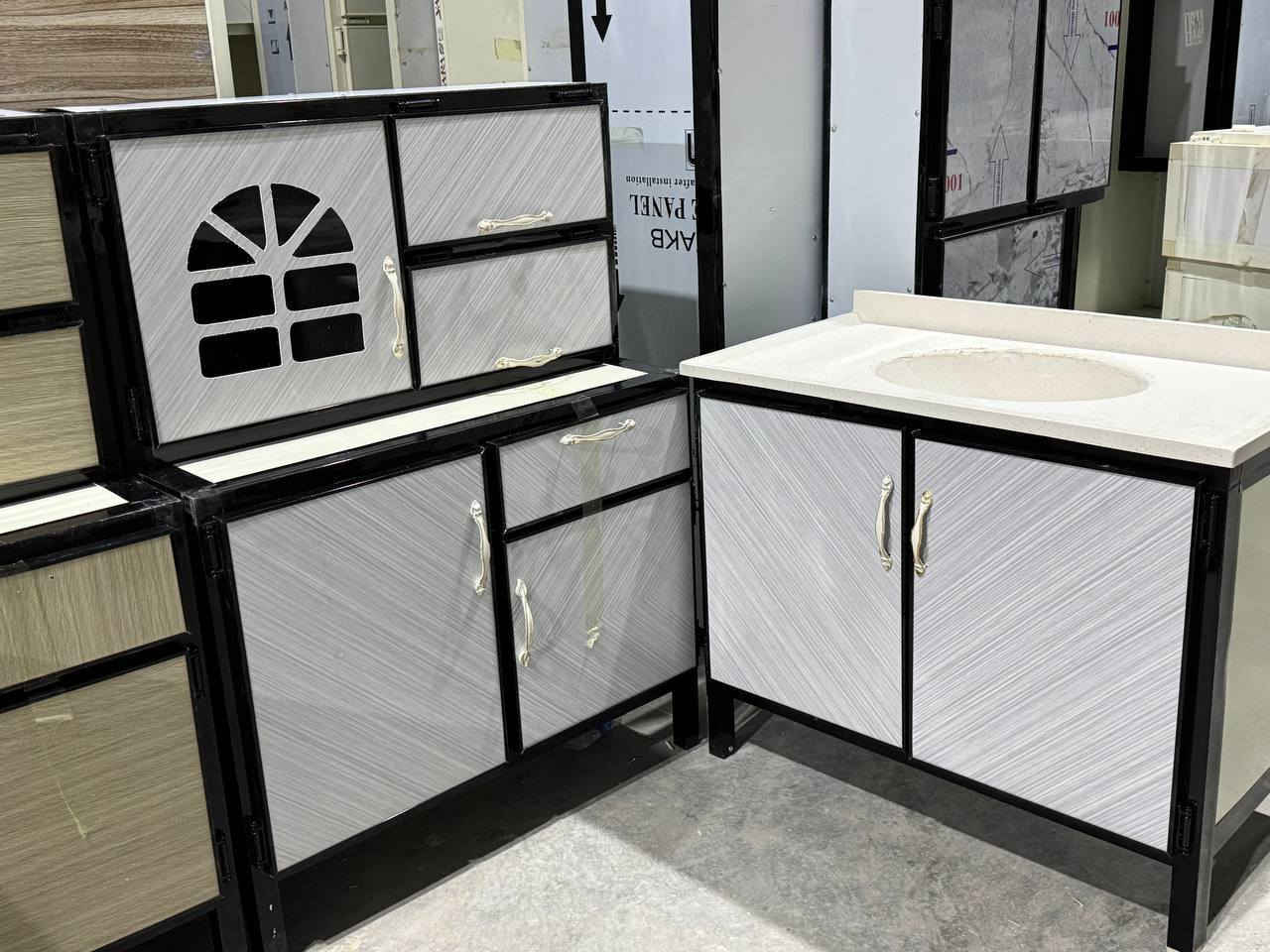 كاونتر القياس متر ثلاث قطع ارضي وملحق  وسنك مرمر 
السعر 175 الف


**إذا كنت صاحب هذا الإعلان وتريد حذفه لأي سبب، رجاءا أرسل رسالة إلى الدعم الفني**