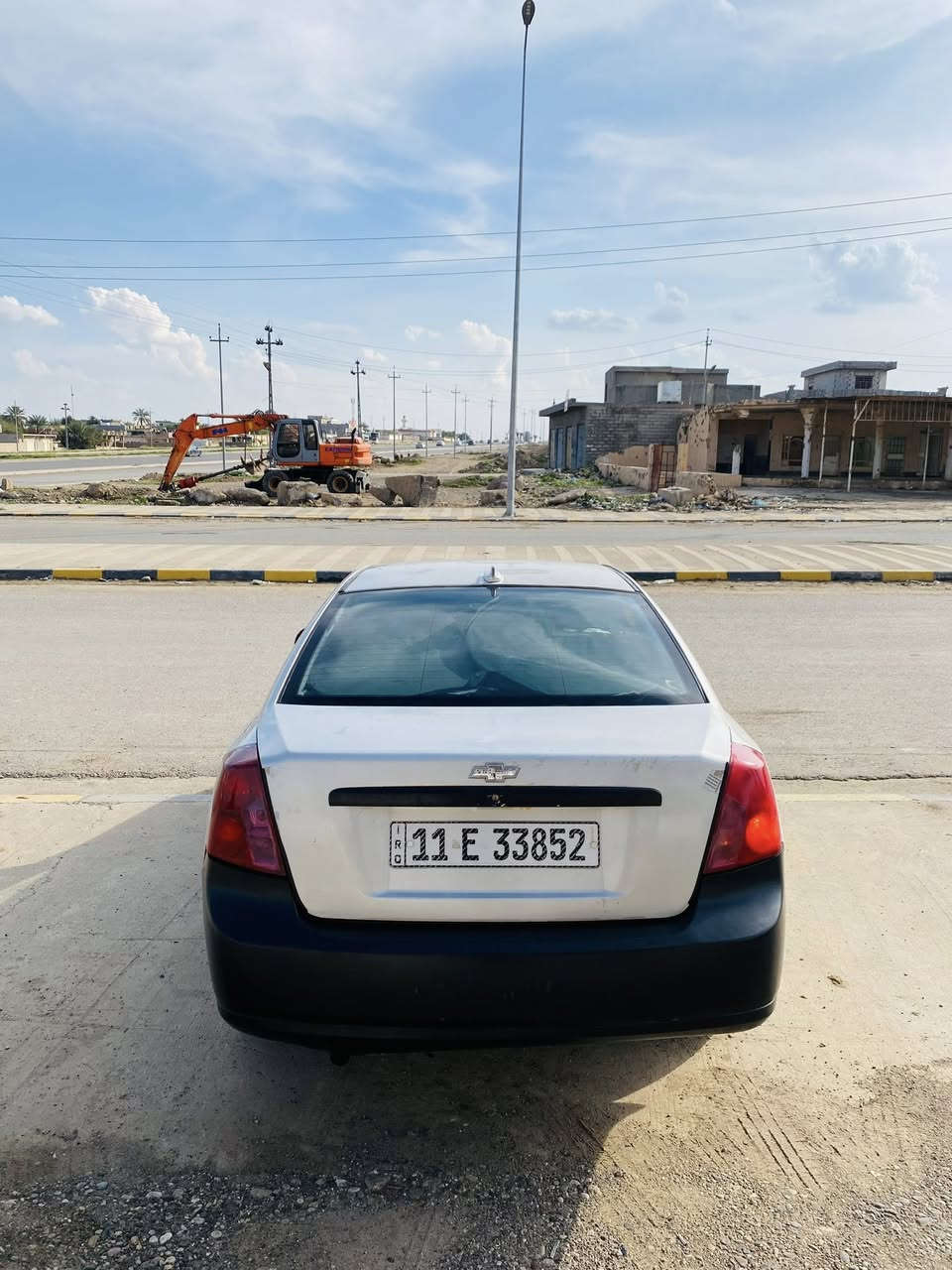 السلام عليكم
للبيع او مراوس 
اوبتره 2004 محدث 11
مصبوغه عام بدون حادث 
رقم دولي بغداد تحويل مباشر
محرك كير شرط كير عادي
صدر تخم تاير كهربائيات شاشه زنون
مكاني بيجي 
السعر45 
اتصل ***********
