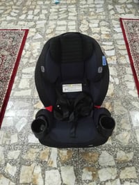 كرسي اطفال مال سياره للبيع  السعر 50وبي مجال الرقم 07709702644