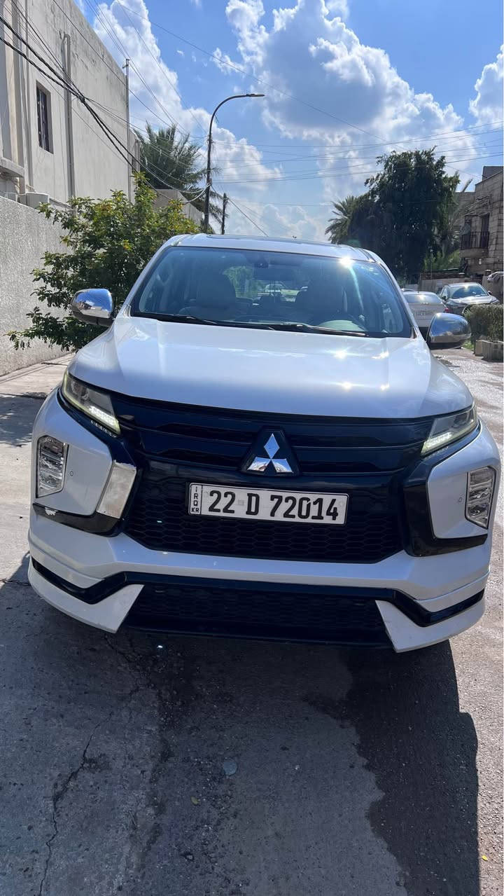 باجيرو 2020 
محرك 3000
فتحة بصمة تحكم ستيرن 
وباقي مواصفاتها معروفة جام اوتو 

سنويه 2027 بعدها مساقطه 
ماشيه 100 الف كيلو 

رايدها ب225 وبيه مجال 

سياره مابيه صبغ بيه بس ذني الي موضحه بالصورع ومكحلة بغداد, العراق


**إذا كنت صاحب هذا الإعلان وتريد حذفه لأي سبب، رجاءا أرسل رسالة إلى الدعم الفني**