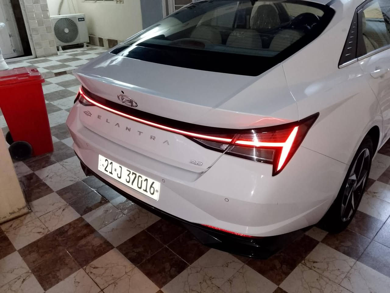 النترا 23 خليجي سيارة فول مواصفات مكينة 2000 سيارة مكفولة كفالة عامة ماشية 46الف  سيارة جديده بمعنى الكلمة عنوان بغداد ***********غير متواجد على الفيس
