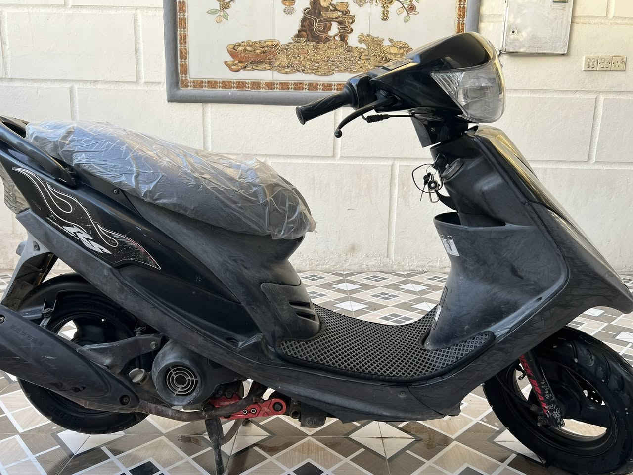 ‏دراجة للبيع ماكس عنواني بغداد جسر ديالى
***********
‏السعر 825￼
