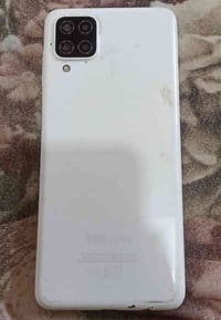 اجهزه اثنين سامسونك للبيع الاجهزه عاطلين  شاشاتهم مكسره وذابهم شراي اد...