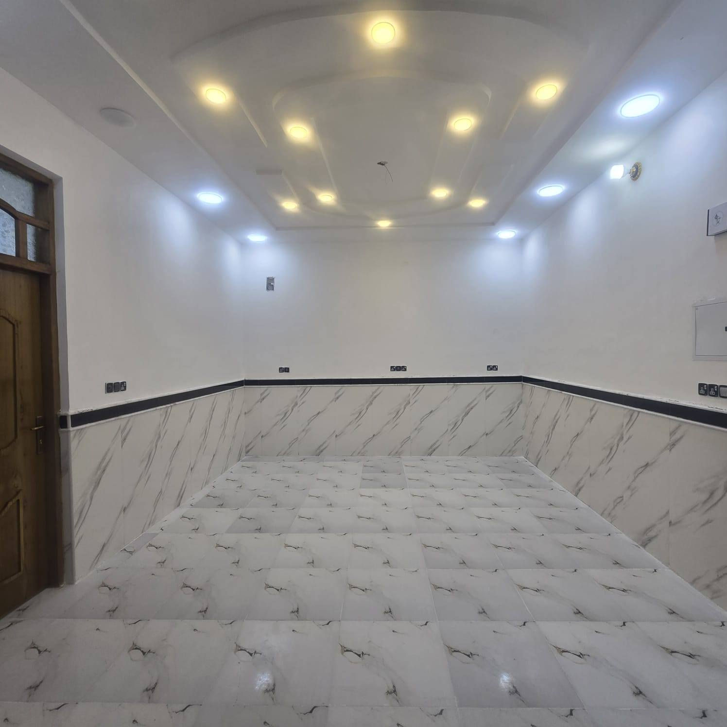 يا الله يا مسهل دار للبيع المساحة 200 متر نهاوند الثالثه بناء حديث جاهز  السكن السعر ب ١٥٥ وبي مجال  الهاتف ***********
