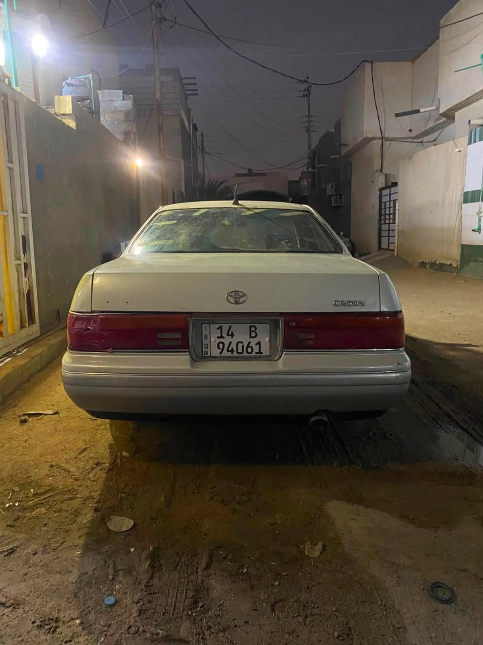 السلام عليكم بطه منفصل السياره البدي مالها نطيف شوف العين مكينه وكير بحاله جيده كهربائيات كلها واصله السياره عندي بيها وكاله السياره مكفوله من الاصوليات السياره مابيها عينه اطيح من فلوسها مكاني ابي الخصيب حمدان السعر ٤٠ وبيها مجال للشراي للتواصل ***********

