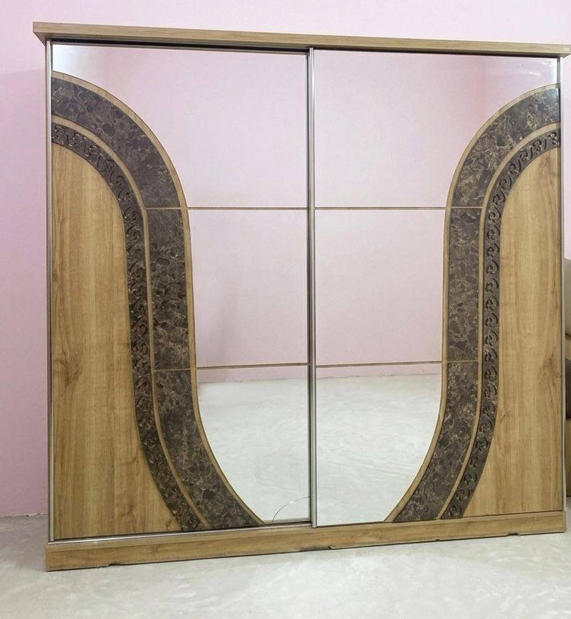 غرفة سبع قطع نضافة 85 /100  سعر 350 مع نقل وشد داخل بغداد مجاني
استفسار ***********
***********
