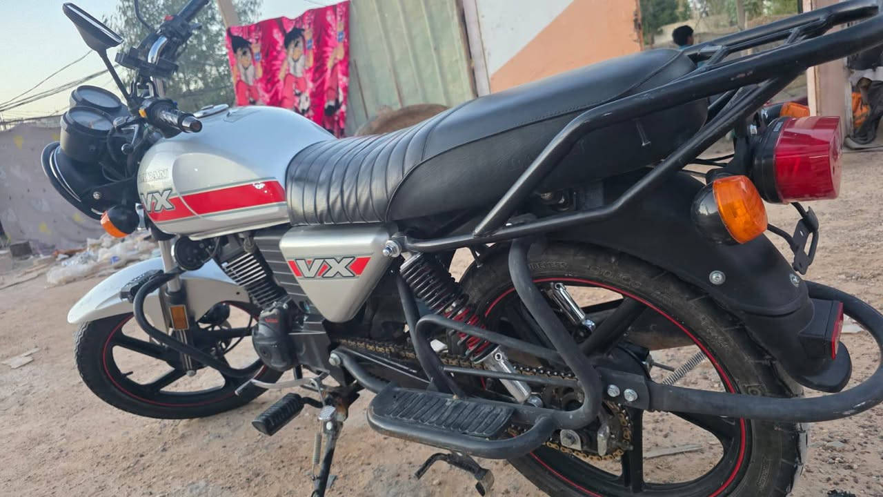 دراجة اخت الجديدة محرك ما مفتوح بي برغي اصولي وكيلهه ابن هوشة كفالة عامة تاخذهه من باب البيت 1600 وبيهن مجال للطيبين النجف, العراق


**إذا كنت صاحب هذا الإعلان وتريد حذفه لأي سبب، رجاءا أرسل رسالة إلى الدعم الفني**