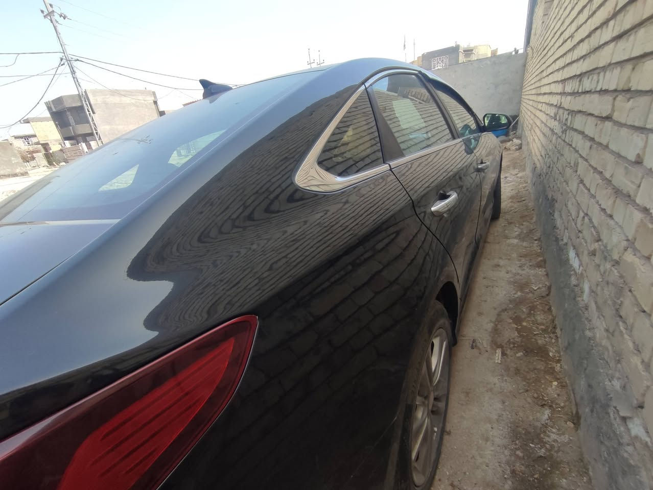 سوناتا موديل 2018 رقم سليمانية بأسمي بيهه 4 قطع السعر 125 وبيهه مجال العنوان المسيب للتفاصيل ***********
