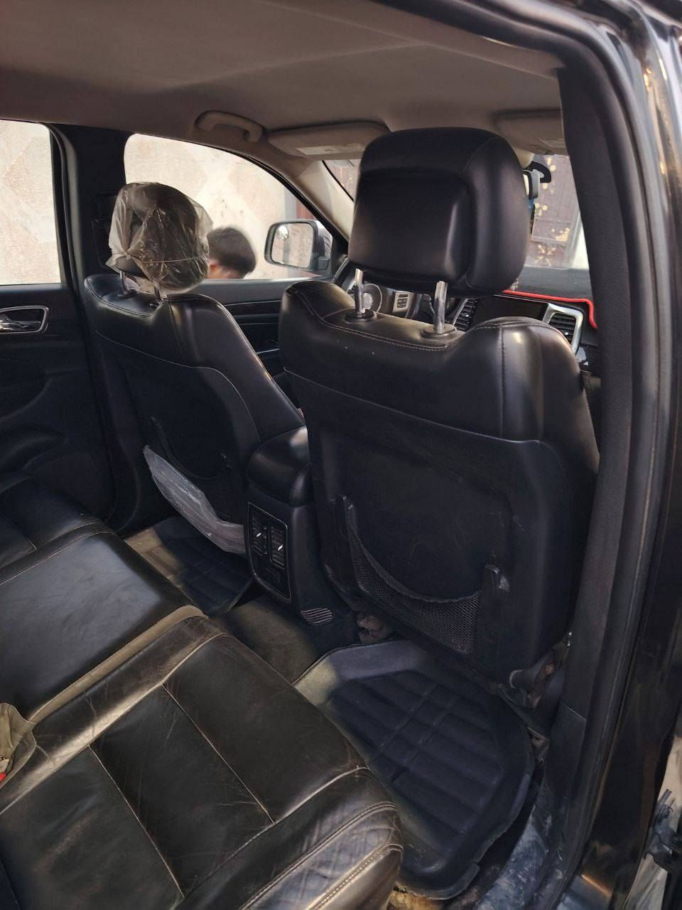 سلام عليكم
جيب لاريدو موديل 2012
سياره حيل جديده لايوجد صبغ ولامعجون ولابارد ولاضربه داخل سياره مكفوله  مكينه حاويه  گير مكفول 
حداديه تبريد  مواصفات تشغيل عن بعد بصمه كشنات كهرباء مواصفات فول عدا بونراما بيه 3قطع تبديل شركه اصلي نفس لون سياره جديده معنه الكلمه حيل جديده 
السعر 145وبيه مجال بسيط
مكان السياره بغداد رقمه بغداد  
سنويه باسمي  نفاذ السنويه 2029
رقم الاتصال 
***********
