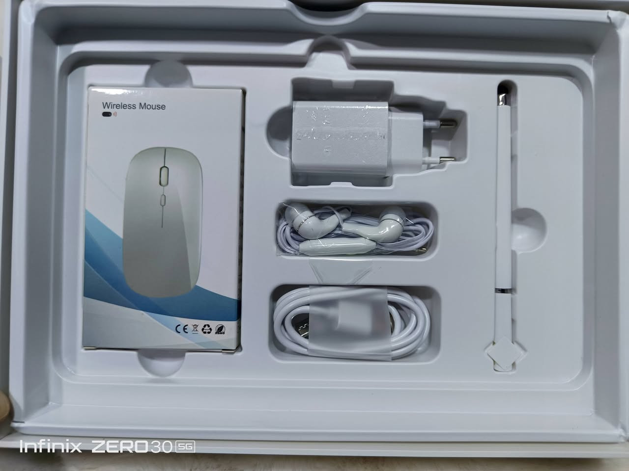 تابلت جديد بالكارتون راقي ذاكره واحد تيرا بايت عشوائية 16يدعم سيمكارت شحن تايبسي حجم الشاشه 10انج السعر150الف مع التوصيل


**إذا كنت صاحب هذا الإعلان وتريد حذفه لأي سبب، رجاءا أرسل رسالة إلى الدعم الفني**