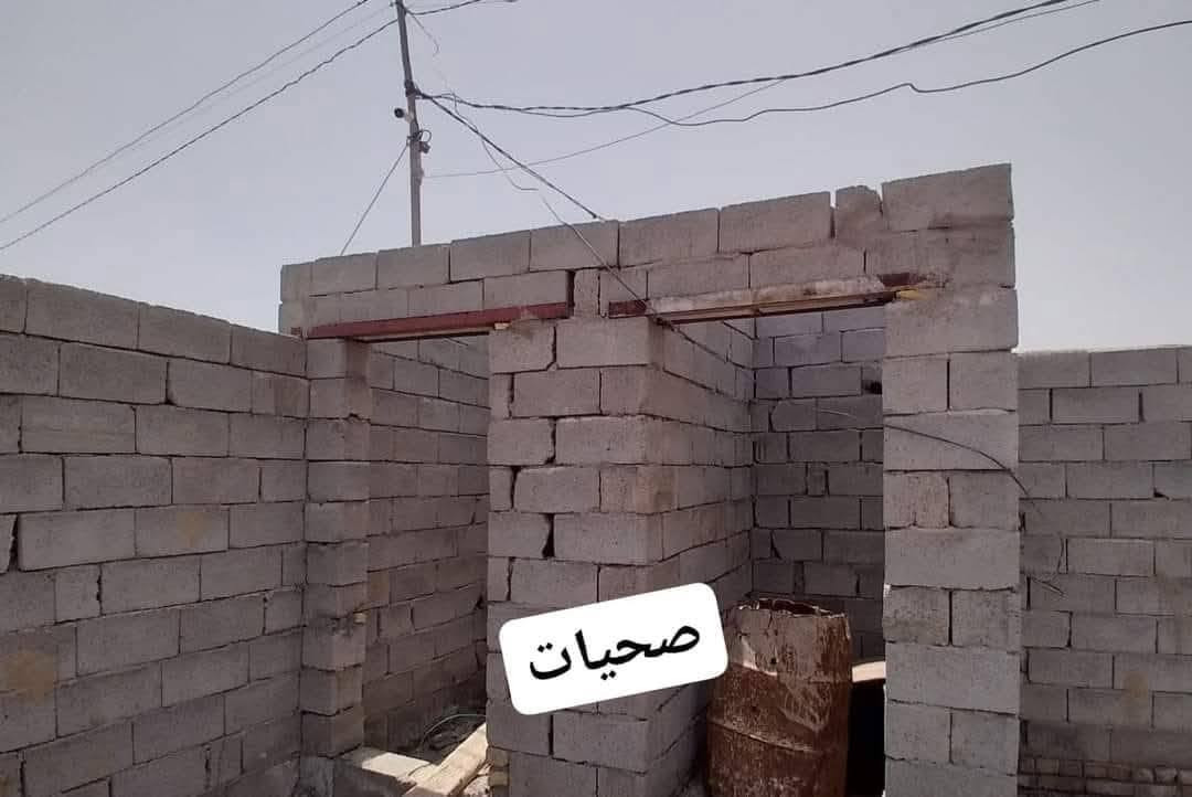 السلام عليكم بيت زراعي للبيع مكون من مشتمل مساحه 125 مكونه غرفتين وصاله وصحيات خارجيه والمشتمل و زائد هيكل كامل مسقف منا  وغرفه نوم ومطبخ وصحيات خارجيه اثنين والاستقبال وصاله ما سقفه و  المساحه الكليه 350 او اكثر نهايه شارع 30 او مقابله قرب جامع الزهراء عليها السلام او جامع الشيخ شبيب غير متواجد على الماسنجر يرجى الاتصال بالارقام التاليه او مراسله الصفحه 

حمزة ابؤ مقتدى الركابي   

 واتساب ‎***********       

               ***********
