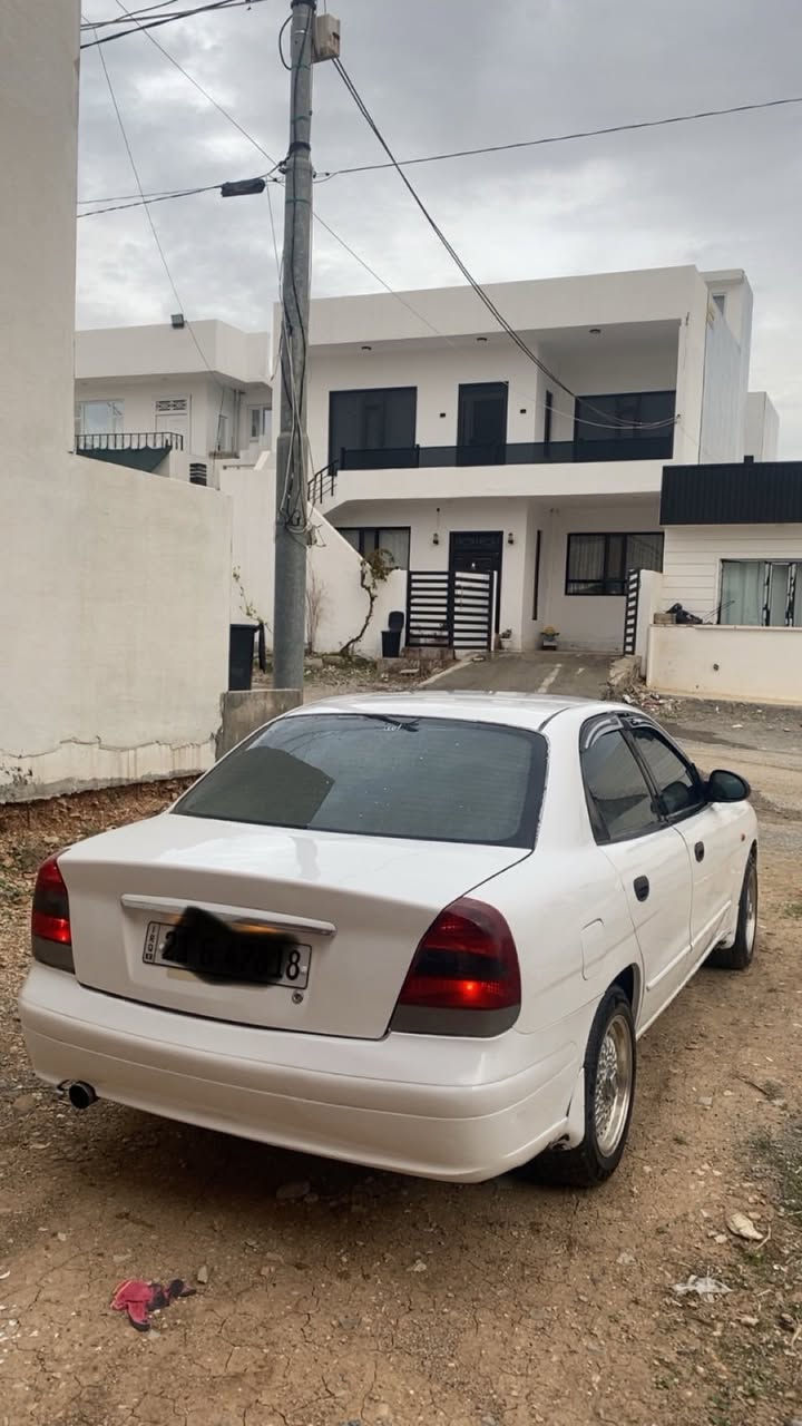 سەرە تا بە ناوی خوای گەورە ..دايۆ نۆبرا ٢٠٠١ تە کسی بووە کراوە بە خسوسی مەکينە ١٦ ئۆپترا
تەبريد لەسەر سويج🥶
گەرمی مەزبوت 
گيرو مەکينەی بە شەرت
تاخم پێش و تەقە و رەقە ی  به شه رت 
شاشه يه و ئيمپريفايه ر تاقم په رده يى له گه له 
تايه كانى ٨٠/ باشه
بوياخيكى جوان و ريك و پيك مالى فه قيره
لاى سايه قى توزيكى پيوه يه شايه نى باس نييه
رەقم سلێمانی ئەصلى تا مانگى ٥ ٢٠٢٧ تازه يه
به شه رتى هه موو عيراقى پي بگه رى
ته حويل و موسو براوه وه رگه راو به شه رت
سعرى ٤٠ گه لا و معامه له 
موشته ريت له خزمه تام سه رى خوت و منيش مه يه شينه
سه ياره يى ماعره ز نييه 
***********:***********
