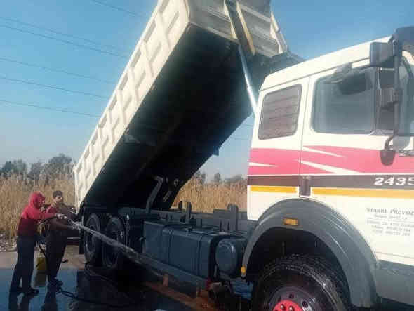 للبيع كرواتي ألماني موديل ٩١ مجموعه جي إف مكينه ٣٥ كير ١٥٥ تخم تاير دبل سوبر بخار كلش قليل صرف ماكو سنويه قلاب إلى ٢٩ رقم بغداد شاصي شرط الفحص ما مطول تبريد شغال جامي كهربائي السعر خمسه وربع وانشالله  بيها مجال  مراوس ماكو
***********/***********
