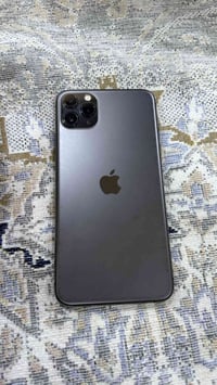 كل عام وانتم بخير  ١١ برو ماكس ذاكره ٢٥٦ بطاريه ٩٦ مرفوع جهاز حيل نضيف...