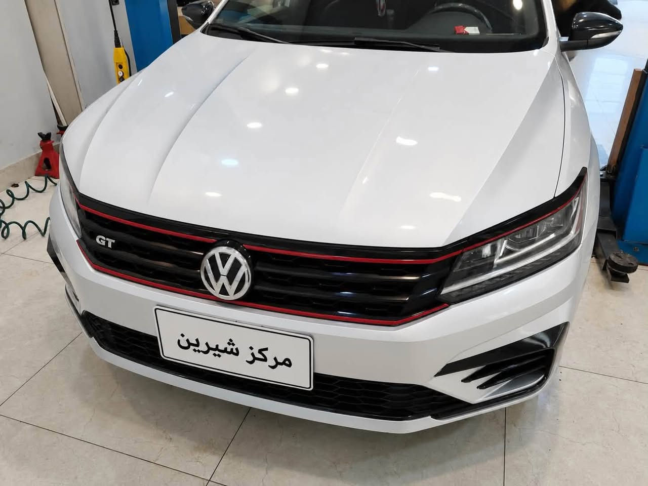 مركز شيرين لصيانة السيارات الالمانية 🇩🇪
.

🌹 زبائننا الكرام

تبديل دهن المحرك لجميع سيارات Volkswagen Group باستخدام الزيت المطابق لمواصفات الشركة المصنعة، مع تبديل:

✅ فلتر الدهن
✅ فلتر الهواء
✅ فلتر التبريد

‼️ معلومة مهمة:
تختلف مواصفات دهن المحرك من سيارة إلى أخرى، حيث يعتمد كل محرك على كود زيت خاص به وفقًا لمعايير شركة Volkswagen، ومن أبرزها:

🔹 VW 508
🔹 VW 504
🔹 VW 502

لذلك نحرص على اختيار الكود المناسب لكل سيارة حسب موديلها ونوع محركها، لضمان أفضل حماية للمحرك، والحفاظ على أدائه وكفاءته كما أوصت به الشركة المصنعة

.

‏‎زبائننا الكرام 

‏‎عروض وكالتنا 

‏‎١- تبديل هيدروليك كير بدون اجور عمل 🚘

‏‎٢- فحص كومبيوتر مجانا في وقت تحتاجه سيارتك الى فحص في حالة تبديلك لدهن المحرك في وكالتنا . 

‏‎٣- فحص للصدر الامامي مجانا في وقت تحتاجه سيارتك الى فحص في حالة تبديلك للدهن المحرك في وكالتنا . 

‏‎كذلك سوف تدخل تلقائيًا في السحبة الشهرية للفلاتر المجانية والسحبة الدهن المجاني كل ثلاثة اشهر. 

‏‎٤-زبائننا الكرام 

‏‎العرض الجديد من وكالتنا 

‏‎في حالة زيارتك لورشتنا سوف تدخل تلقائيا بالقرعة الشهرية 

١- فلاتر المحانية

‏‎٢- اجور عمل مجانية  

🌹
🌹

‏‎‏‎شركة شيرين ( وكالة فولكس واگن & سكودا) 

‏‎اربيل - قرب نقليات بغداد ( كراج بغداد) - بالقرب من مرطبات 9* 9 

📞***********-***********
