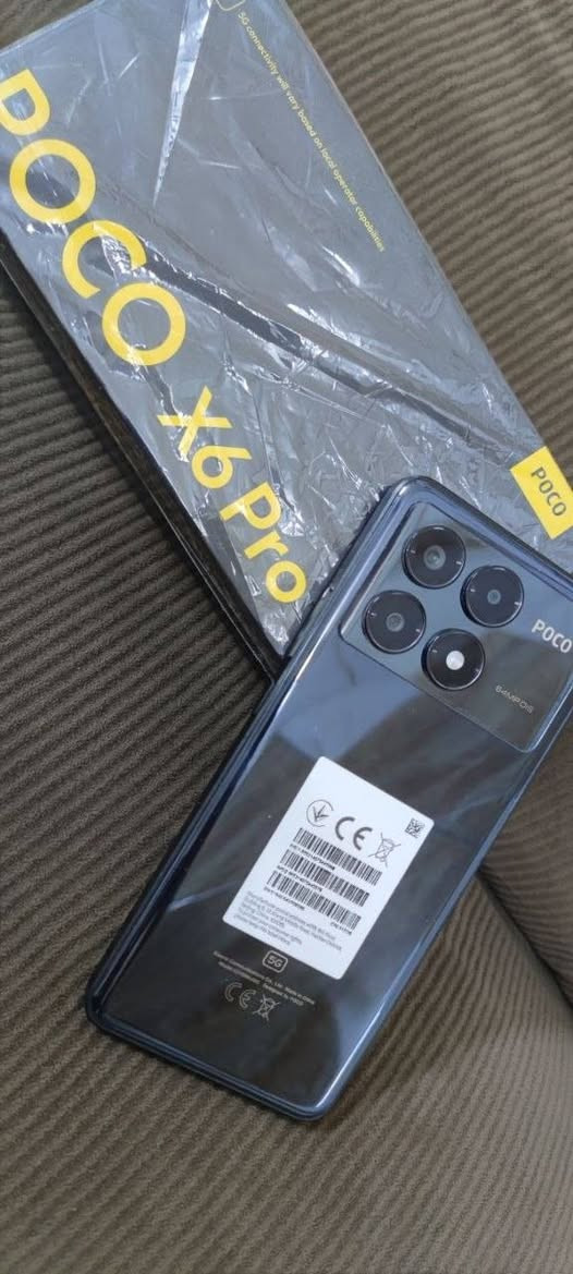 📱 للبيع: POCO X6 Pro 5G 🔥
جهاز قوي جداً بحالة ممتازة ✨
🔹 المعالج: MediaTek Dimensity 8300-Ultra (أداء فلاجشيب)
🔹 الرام: 12GB
🔹 الذاكرة: 512GB
🔹 الشاشة: AMOLED حجم 6.67 إنش بدقة عالية + معدل تحديث 120Hz
🔹 البطارية: 5000mAh مع شحن سريع 67W ⚡
🔹 الكاميرا: خلفية 64MP مع OIS + كاميرا أمامية 16MP
🔹 النظام: HyperOS
🔹 يدعم: 5G 🎮
مناسب للألعاب، التصوير، الاستخدام الثقيل والدراسة.
📦 الجهاز نظيف 
💰 السعر: 380
للتواصل: *********** او المراسلة
🔥 جهاز أداءه قوي وسريع .

