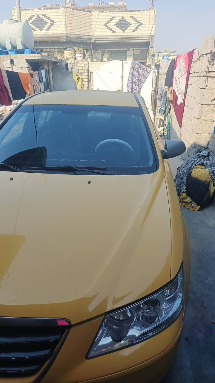 السلام عليكم سوناتا 9 امريكيه ومكينه وحداديه وتحويل مباشر ورقم بغداد ومكان بغداد *********** والسعر 95 سياره حلوه مال جناي
