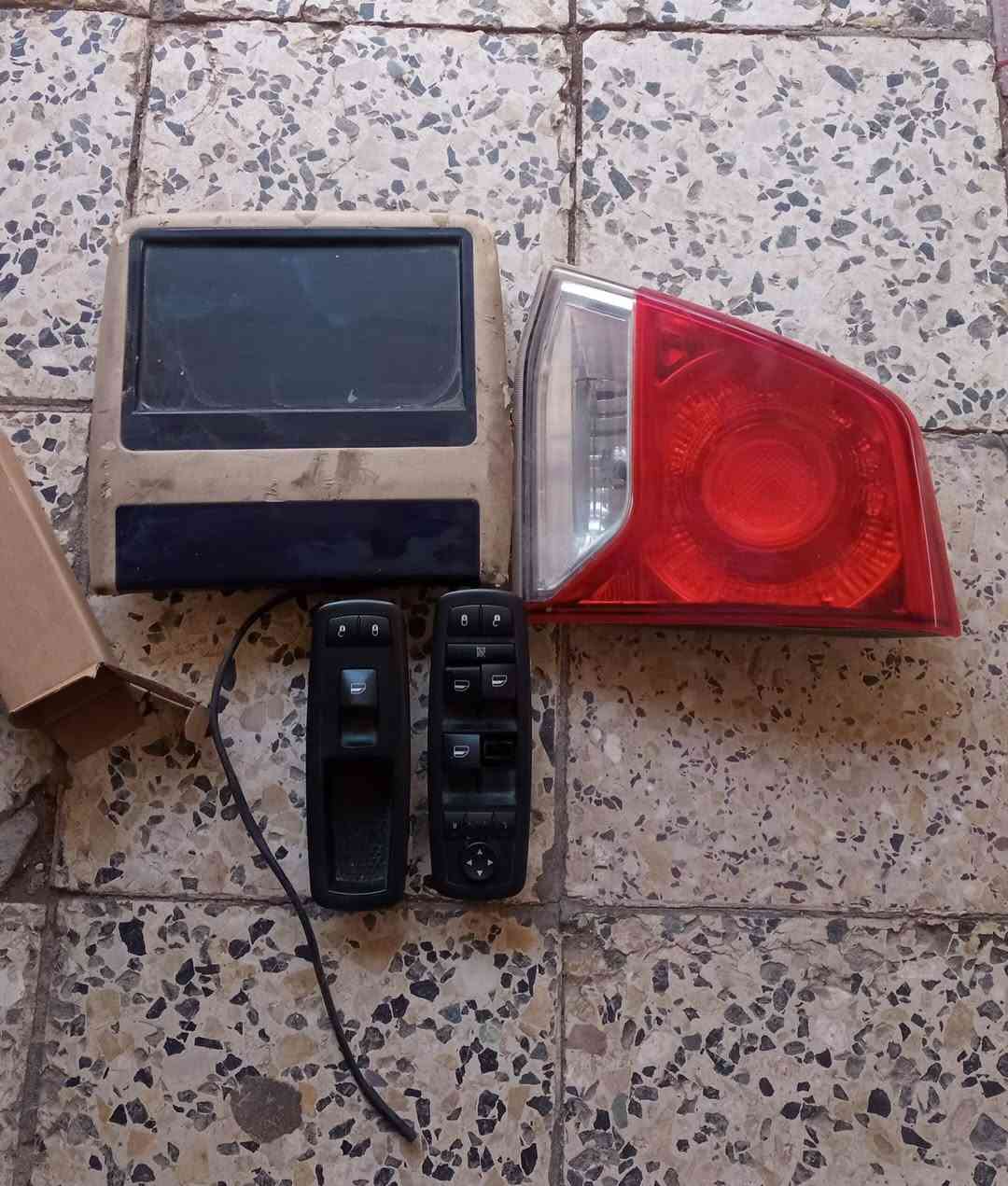 بگ لايت +شاشه +مساطر دگم بيبان مال مونيكه 11 
السعر مناسب التواصل واتساب ***********
