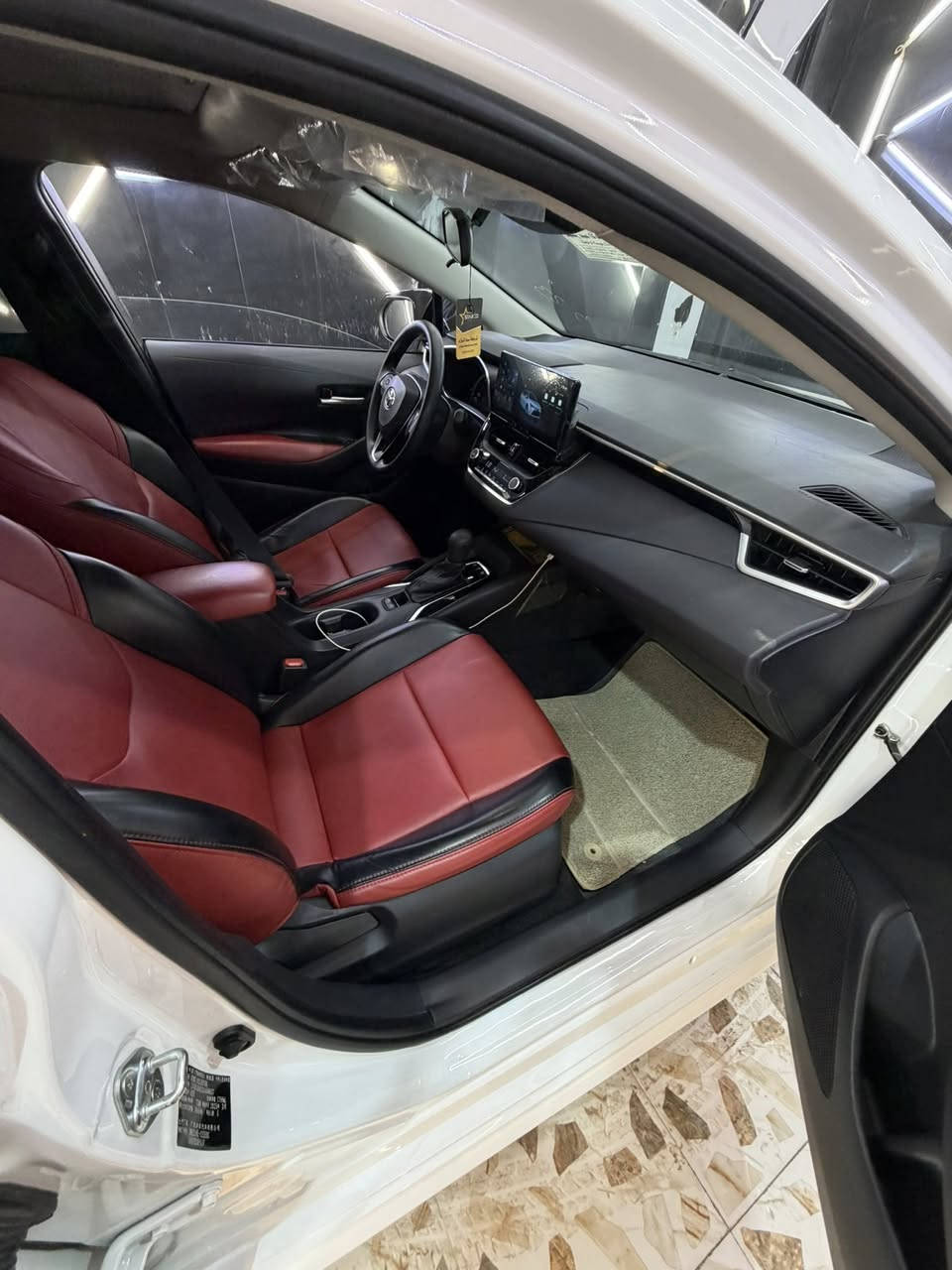 كورلا خليجي 2025
هايبرد صيني 
ماشيه 13 الف 
كشن جلد احمر 
معروفه المواصفات 
ترقيم جديد  وهزه جديده رقم بابل 
سونار مرفق 
بيه تكحيل بسيط بالدعاميه 
مكاني بابل 
160 وبيه مجال بسيط 
***********
