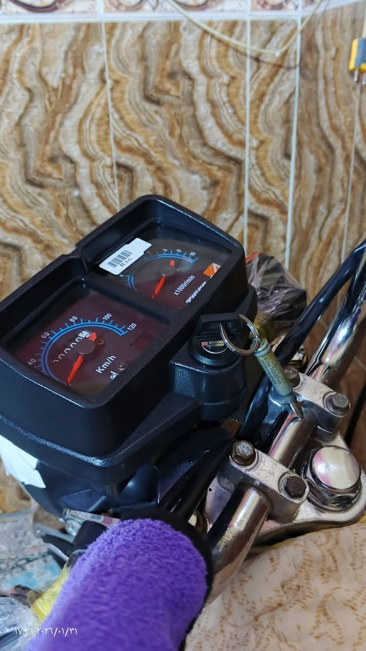 سلام عليكم درجه اربعه كير للبيع
دراجه ماطالع هواي موديل 24 كلك بس رقم شاصي كله شغال مكفول كفاله عامه

سعره 500وبيها مجال 

مكان كربلاء اطويريج لشراي يجي خاص او اتصال ***********
