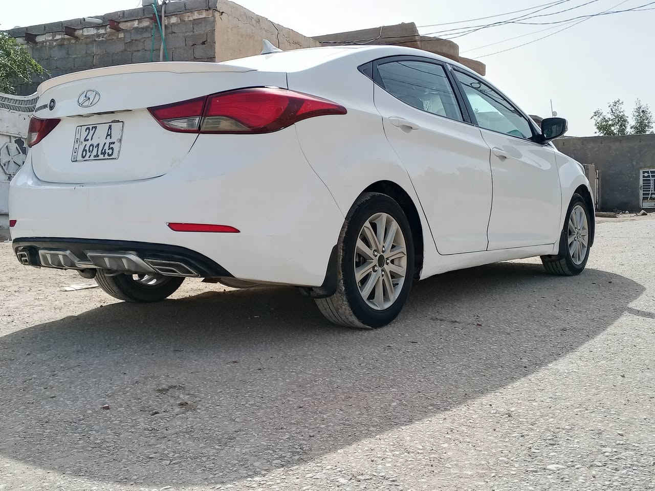 السلام عليكم هونداي النتره خليجي موديل 16 
مكينه2000 كير اتو 6نمر جديد تحكم استيرن اشاره بل مري رقم ذيقار دولي 5 ويل كب تخم تاير  بيه ضربه بل باب الخلفي ورشات صبغ 
السعر 105 وبيه مجال بصيط
الرقم الهاتف ***********
