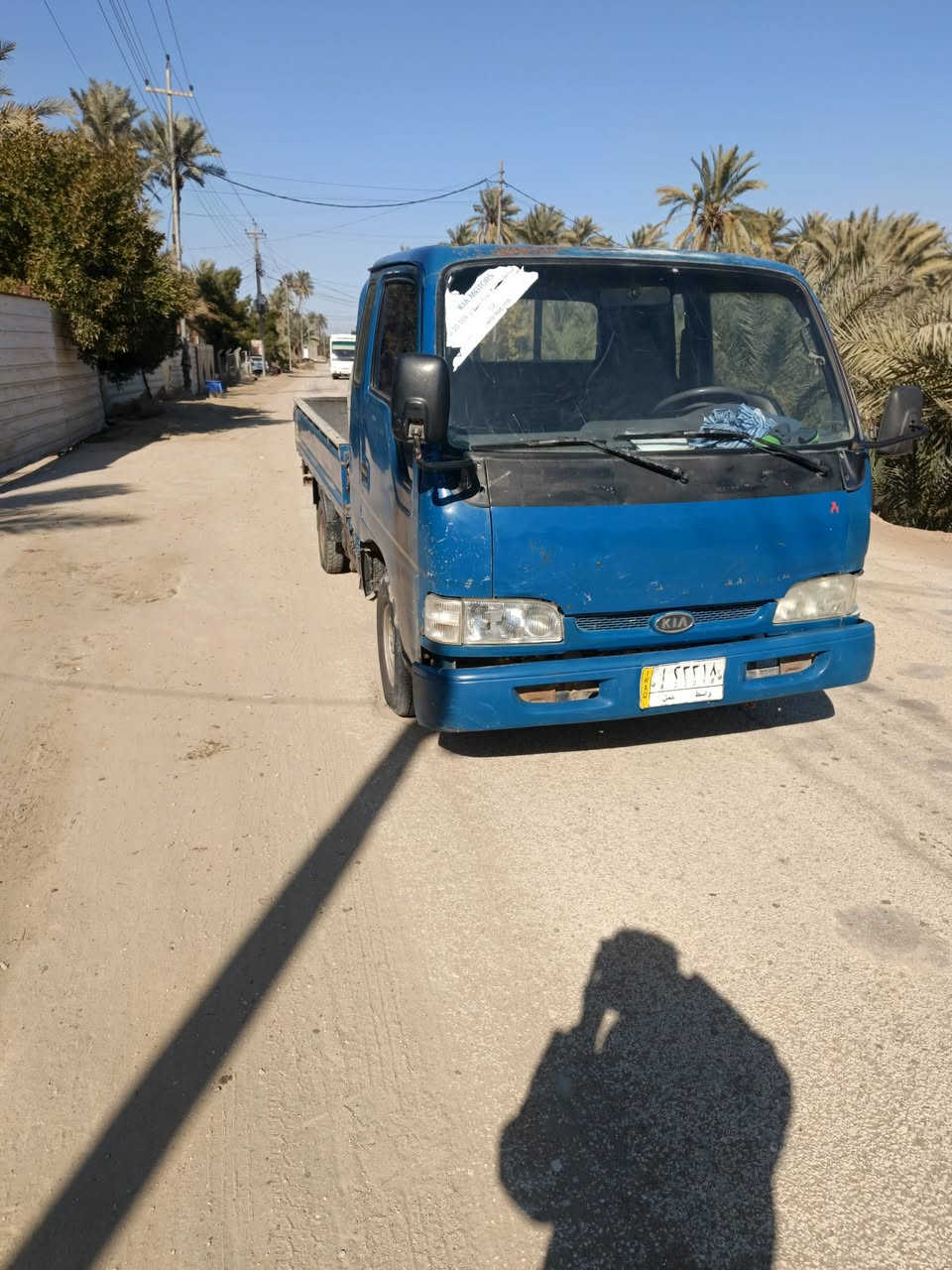 سلام عليكم إخوان كيا حمل للبيع مكفوله كير ومكينه واكسن مكاني نجف كوفه موديل 2000 السياره بسمي السنويه بعده سعره 58 الشراي يتصل عله الرقم ***********
