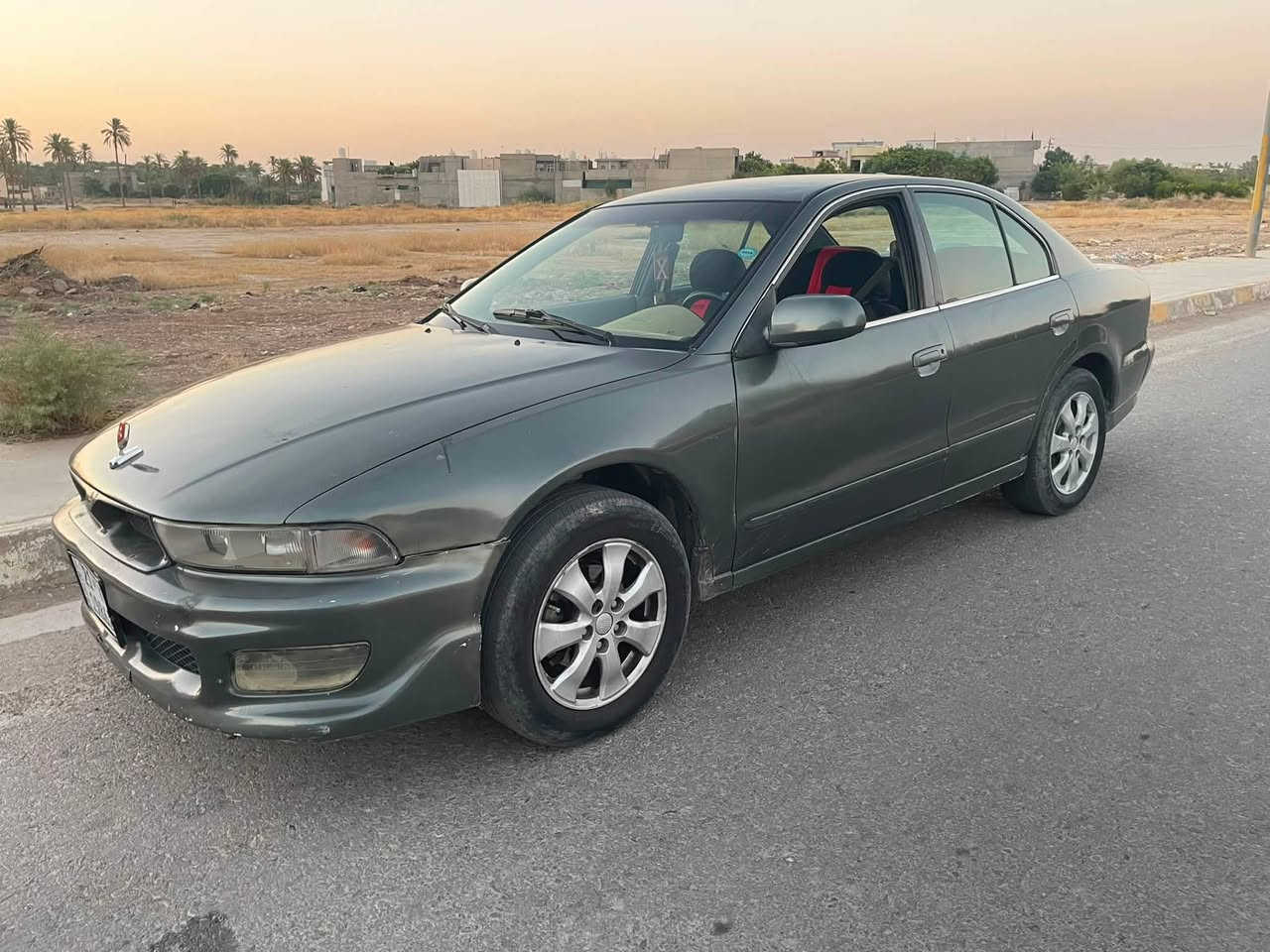 سلام عليكم للبيع فقط مسيبوشي كلاند موديل 2002 عقل او ضفيره جديد تخم تايرات جديد باتري جديد تبريد وياه سويج شاشه كاميرا بدون ضربه او طخه كير او محرك بشرط رقم سليمانيه جديد لحد 2030 بشرط تحويل وكاله سعره 38 بي مجال للطيبين مكان السياره ديالى خانقين للاستفسار الاتصال على الرقم لان مامتواجد على نت ///////   ***********
