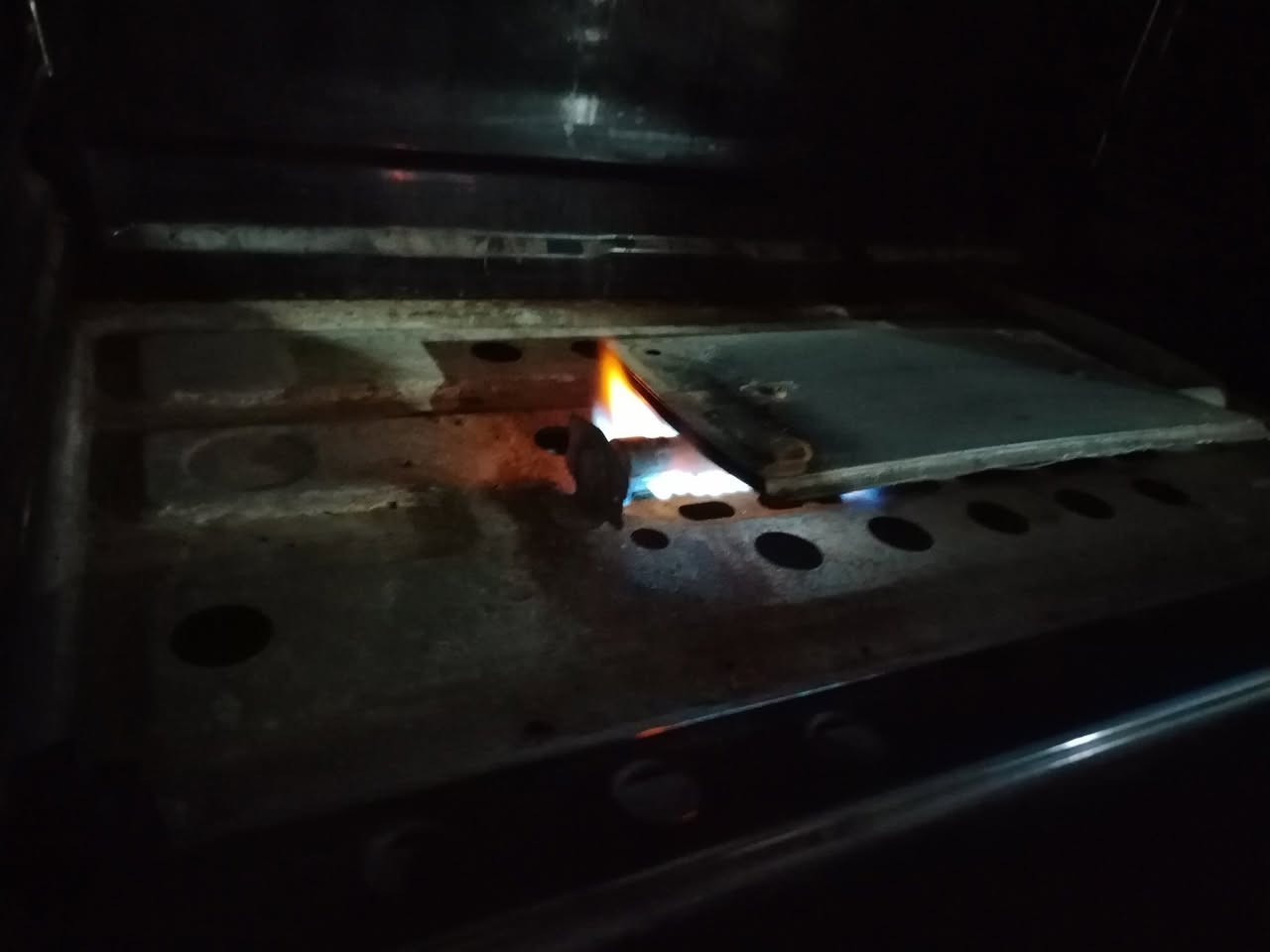 طباخ كريازي باب اول للبيع ماداخل تصليح سعر175


**إذا كنت صاحب هذا الإعلان وتريد حذفه لأي سبب، رجاءا أرسل رسالة إلى الدعم الفني**