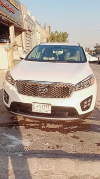 للبيع كيا سورنتو موديل 2018 خليجي عدد المسافة المقطوعه 57000 كم  الموا...