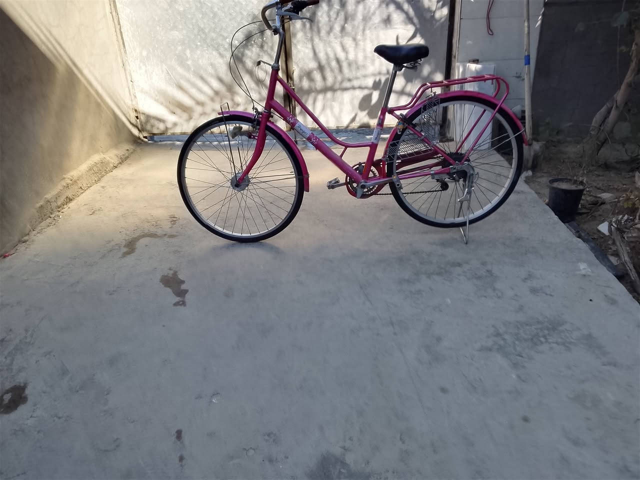 السلام عليكم بايسكل بناتي للبيع نضيف كلش السعر ٧٠وبي مجال التواصل خاص


**إذا كنت صاحب هذا الإعلان وتريد حذفه لأي سبب، رجاءا أرسل رسالة إلى الدعم الفني**