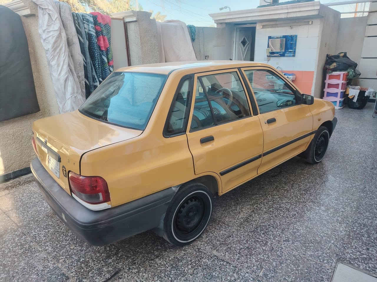 السلام عليكم سايب 2015 سياره رقم بغداد مصفره هيئه وغرامات سياره كفاله صبغ تبديليما ما عدا بيها شبر بارد سيارتهم تاير حداديه سياره جاهزه من كل شيء جير ومكينه حلوات السعر 36 $ ***********
