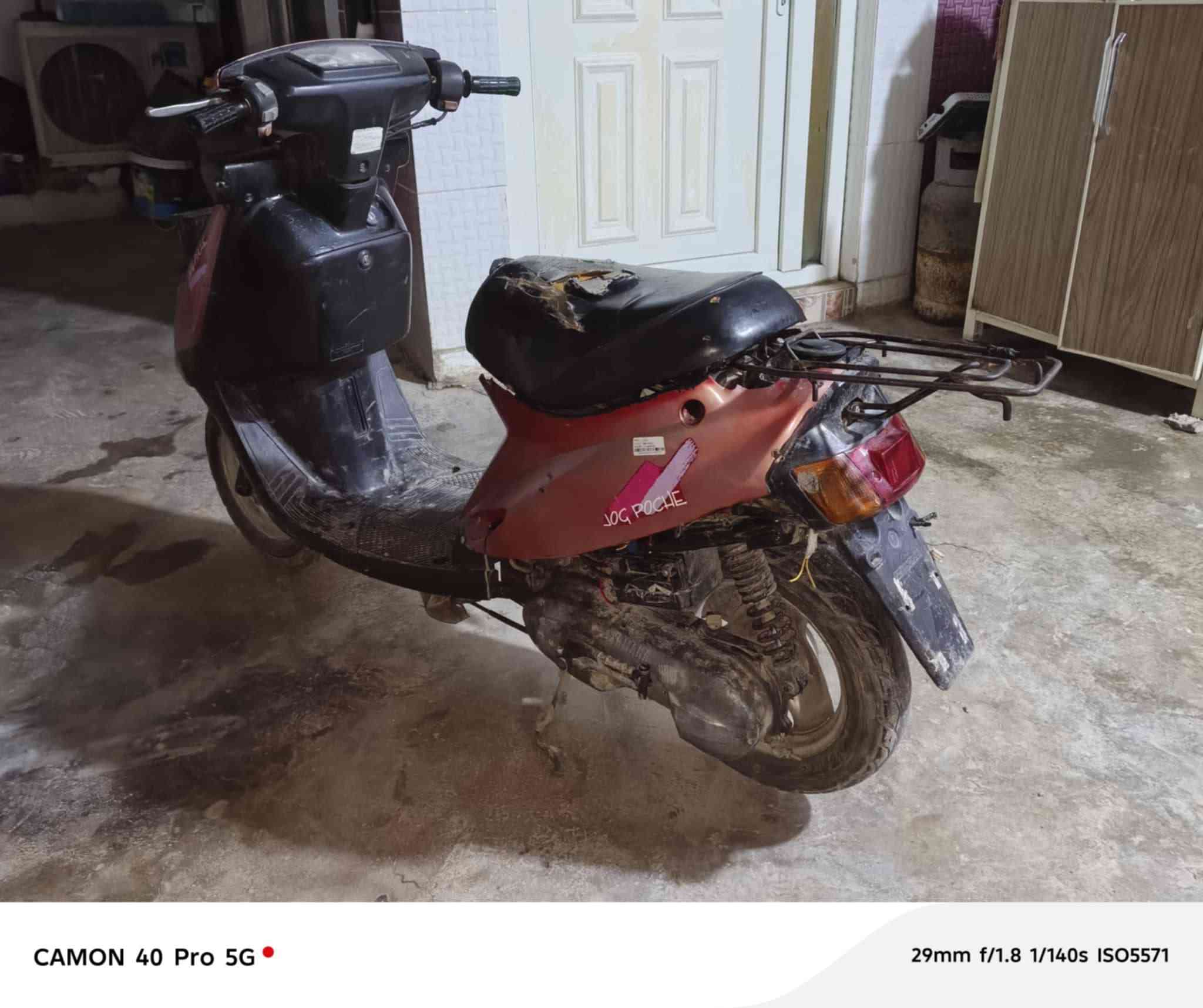 سلام عليكم دراجه يامهاء للبيع مابيهاءكلشي باتريات جديد سلف سعر 275وبي مجال شراي يخابر رقم ***********
