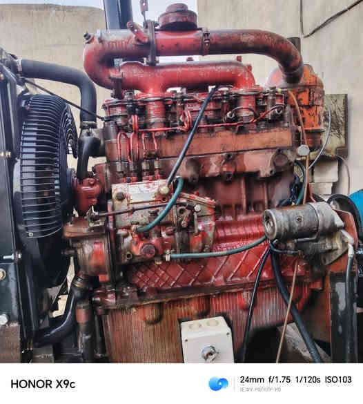 بيع مكينه بلاروز 
السلام عليكم يوجد محرك بلاروز معا راس توليد 70 للبيع جاهزه بس شغل العنوان الزاب قريه الصباغيه ***********
