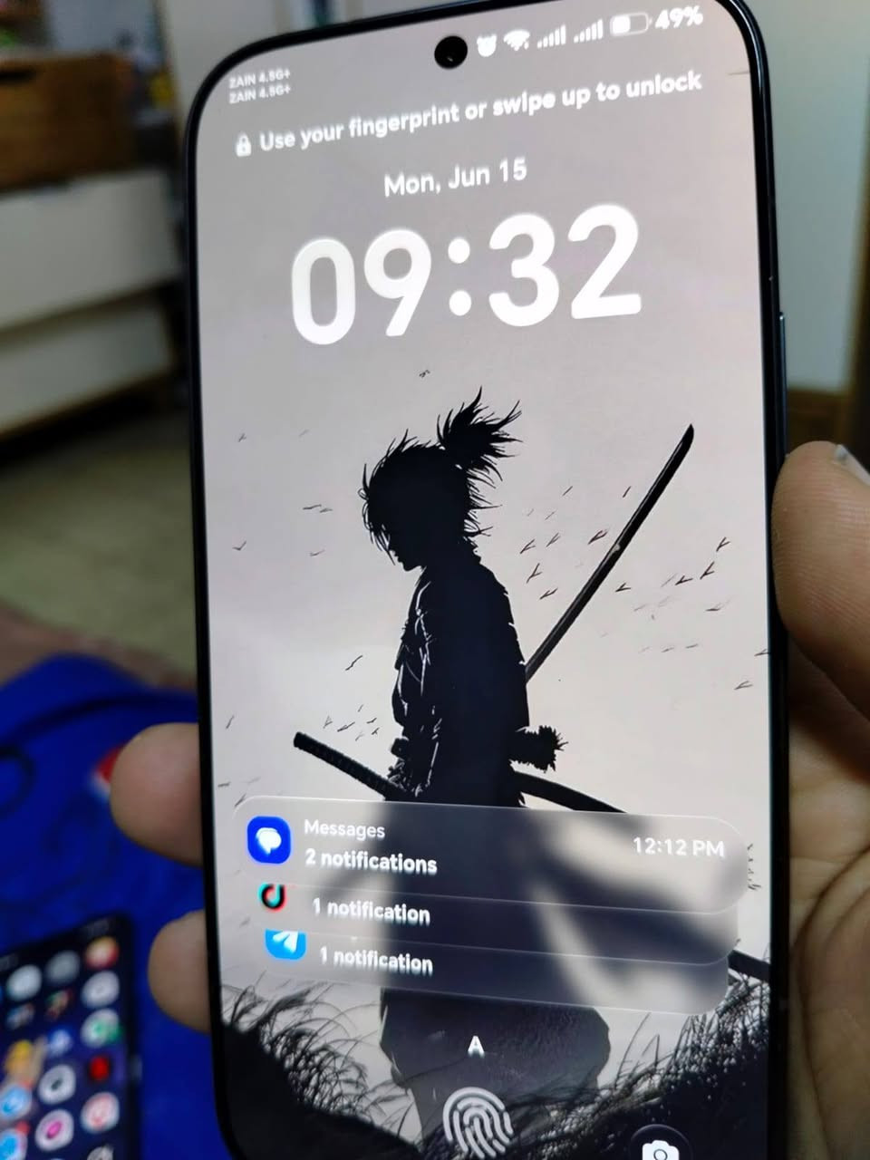 AMOLED بحجم 6.57 إنج
دقة 1.5K فائقة الوضوح
معدل تحديث 120Hz
ألوان غنية وسلاسة عالية
🔹 المعالج
Snapdragon 7 Gen 4
أداء قوي للألعاب والتطبيقات الثقيلة
كفاءة ممتازة في استهلاك الطاقة
🔹 الذاكرة والتخزين
12GB RAM
512GB Storage
مساحة ضخمة للصور والفيديوهات والألعاب
🔹 الكاميرات
كاميرا رئيسية 200MP مع مثبت بصري OIS
كاميرا واسعة 12MP
كاميرا أمامية 50MP
تصوير فيديو 4K
🔹 البطارية
7000mAh
شحن سريع 80W
عمر بطارية استثنائي يدوم طوال اليوم وأكثر
🔹 المميزات الإضافية
مقاومة ماء وغبار IP68/IP69
سماعات ستيريو
NFC
5G
بصمة داخل الشاشة
IR Blaster للتحكم بالأجهزة المنزلية
🔥 HONOR 600 بطارية عملاقة + كاميرا 200MP + شاشة 120Hz + ذاكرة 512GB
مزيج مثالي للاستخدام اليومي، التصوير، والألعاب مع عمر بطارية من الأفضل في فئته
الجهاز جدا نظيف وسعره 550 وصار حرفيا يومين من اخذته والتليفون ذاك اليوم نزل يعني منزلك من سعره 100الف حاله حال الجديد تجي وتتاكد وتفحص وياه ملحقاته الاصليه


**إذا كنت صاحب هذا الإعلان وتريد حذفه لأي سبب، رجاءا أرسل رسالة إلى الدعم الفني**