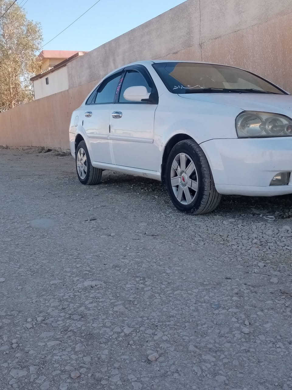 سلام عليكم اخوان عندي هي ابثر اريد اراوس مع كياء استاركس
هي رقمي ***********
بي وتساب وا خلي يعلق اني اجيك على خاص
