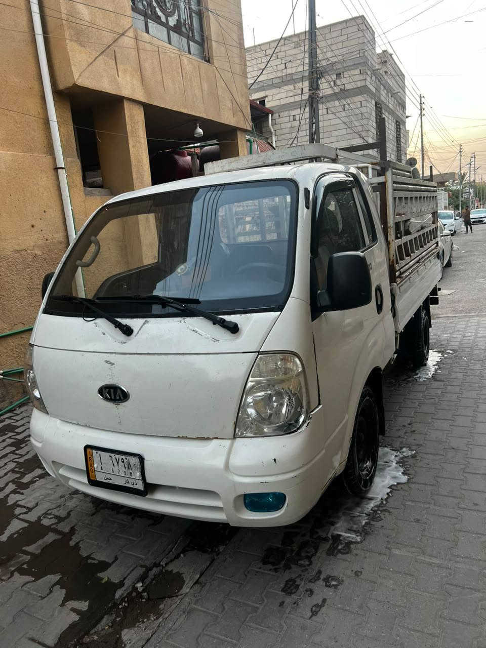 السلام عليكم لبيع كيه بينكو موديل 2012 مكينه مفتوح 2700 سياره جاهز اشغل رقم ناصريه السعر 85ورقه وبيه مجال مكان السياره بصره لستفسار انتصل
***********
