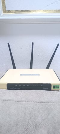 راوتر تبلنك • مع محوله