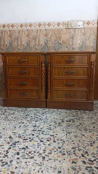 كومديات صاج تزكام مستعمل عرض 60سم ارتفاع 75سم عمق 40سم السعر 80 وبيهن ...