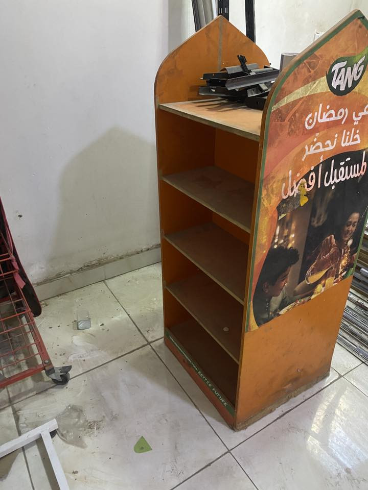 عارضه جبس عدد٢نظيفه وبحاله جيده وحده حديد والثانيه خشب مكاني بغدادوهذا رقمي***********
