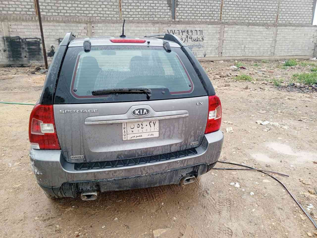 كيا سبورتاج موديل 2009 للبيع محركه سته سلندر وارد امريكي جير مكينه حداديه تخم تاير تبد تدفئه كله خير من الله السعر 95 شراي ينتصر هذا رقمي مكاني بغداد فلكه المدائن قرب البسمايه ***********
