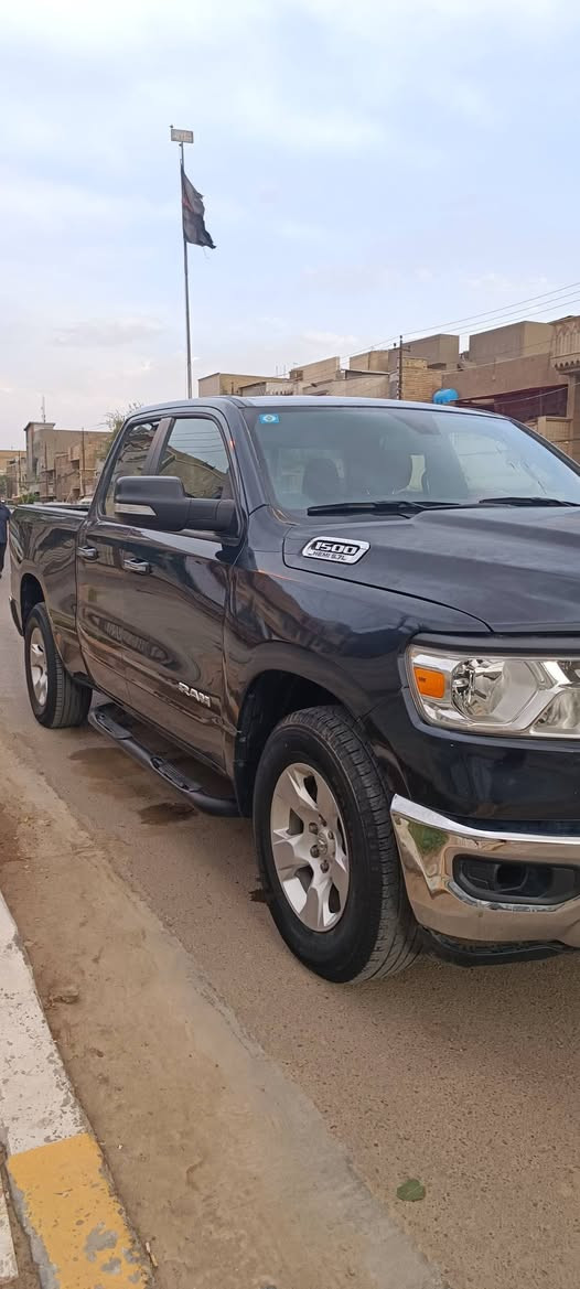 رام 2019 بك هورن بيع او مراوس بسيارة اقل رقم بغداد
رام 2019 Big Horn
رام 8 سلندر5700 مديل 2019 (4×4)مواصفاتBig Horn
ماشية 50 الف 
8 سلندر 5.7 (HIME)
كير مكينه بلادي ممفتوح بيهن برغي الحمدلله السيارة مملعوب بيها ولا معدل عليها كلشي بلادي 
حادثها بنيد وجاملغ ايمن بسيط وبيها كلير من امريكا بيبان ثنين 
سيارة فور ويل 

مرقم بغداد بأسمي 
200$ وبيها مجال 
مكاني بغداد ***********
***********
