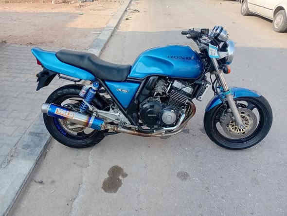 سلام عليكم سيبي فور الجيل الاول   مكان نجف حي العسكري دراجه اوراق   فول فصله  ***********  سعر 16ورقه
