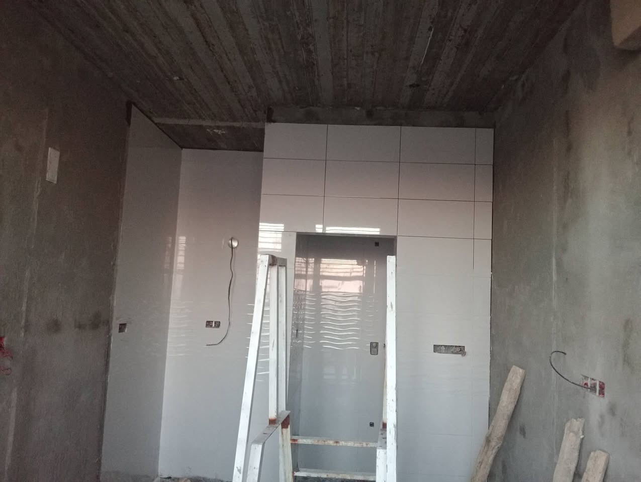 خلفات سيراميك بورسلين وكاشي جدران وارضيه مصريين ببغداد شغل درجه اولي ع الليز اسعار مناسبه ونلتزم بالمواعيد ‏‪0776 295 3064‬‏
