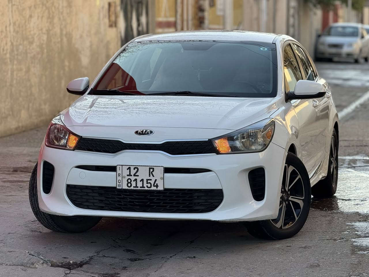 السلام عليكم
كيا ريو 2019 (S) المرغوب
محرك 1600 GDI شرط مامفترح
كير AT 
فحم موجود
رقم نينوى دولي هزة جديدة كابون بانزين ورقي
شرط بجم كبس 
بيها جاملغ خلفي ونص الصندوق فقط صبغ
مكفولة من الرصعات والبارد والايربكات كلها سليمة 
ماشية 84 ميل
السعر 119
مكان السيارة موصل الايسر

***********
