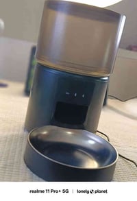 محضرة اكل للقطط تنربط وايفاي عل الموبايل 35 07737011074