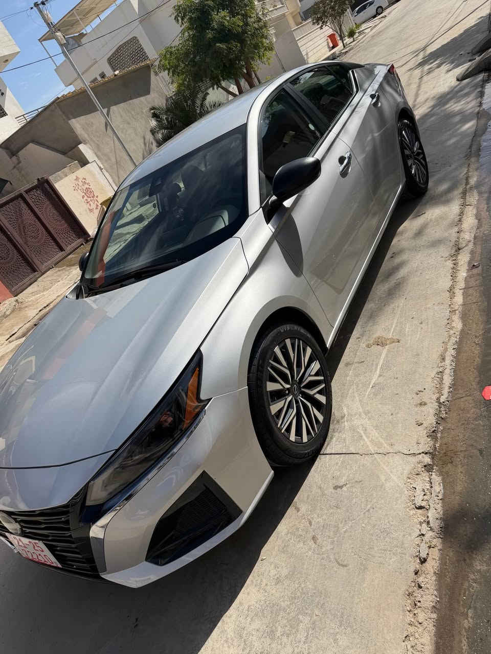 سلام عليكم 
نيسان التيما ٢٠٢٤sv
ماشيه ٣٩الف 
السياره بدون صبغ 
رقم كاتي وياها ٩٠يوم 
مكان السياره كركوك 
سعر ١٧٣بيها مجال 
رقم *********** كركوك, العراق
