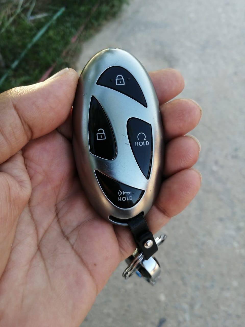 سلام عليكم
سوناته شكل الجديد 
للبيع السياره كلش حلو 

بصمة

بصمة ابواب

بصمة جنطه مع حساس اوتو

تشغيل عن بعد

لد امامي خلفي

نقط عمياء

رادارات امامي خلفي وجانبي

كشنات كهرباء

تبرید بیانو شاشه بشكل منفصل

عدادات الكترونيه متغيرة

شاشه حجم كبير تدعم ابل كار بلي
کامره خلفية دقه hd

داخل مطعم كاربون فايبر

اوتو هولد

سايد بريك اوتو

فول تحكم ستيرن

مع قياده ذاتيه ذكية

شفتات ستيرن

کير تعليك حديث

لايت 3 عدسات

مود در ایف متغیر
السعر 185وبيه مجال 
رقم الهاتف 
***********
