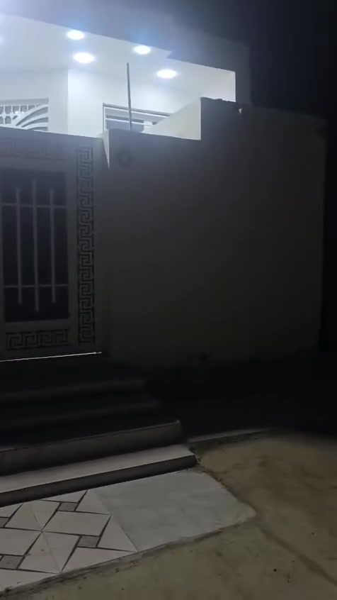 مشتمل ١٠٠ متر الكوت منطقة العامري كل التفاصيل بالفيديو  للتواصل اتصال فقط ع الرقم ***********
***********
